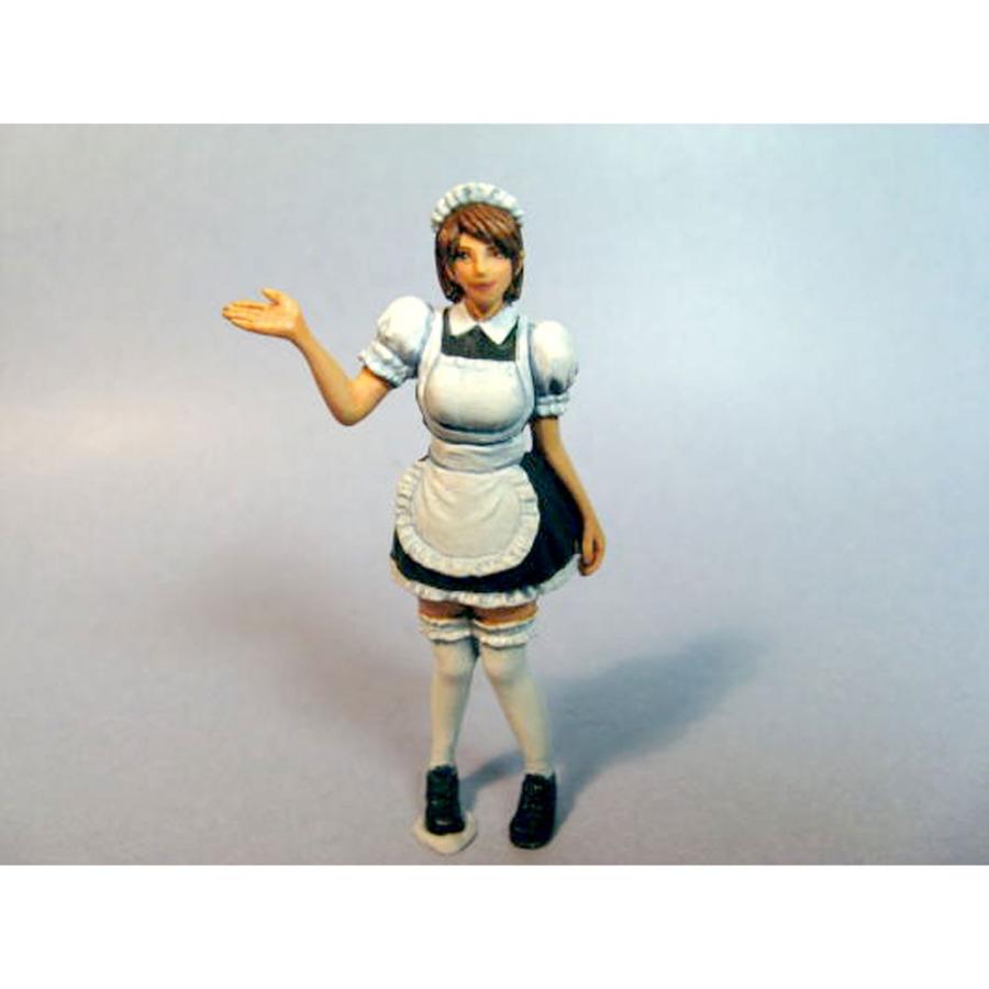 メイド（Maid Girl） ：オーロラモデル 未塗装キット 1/32スケール Sk