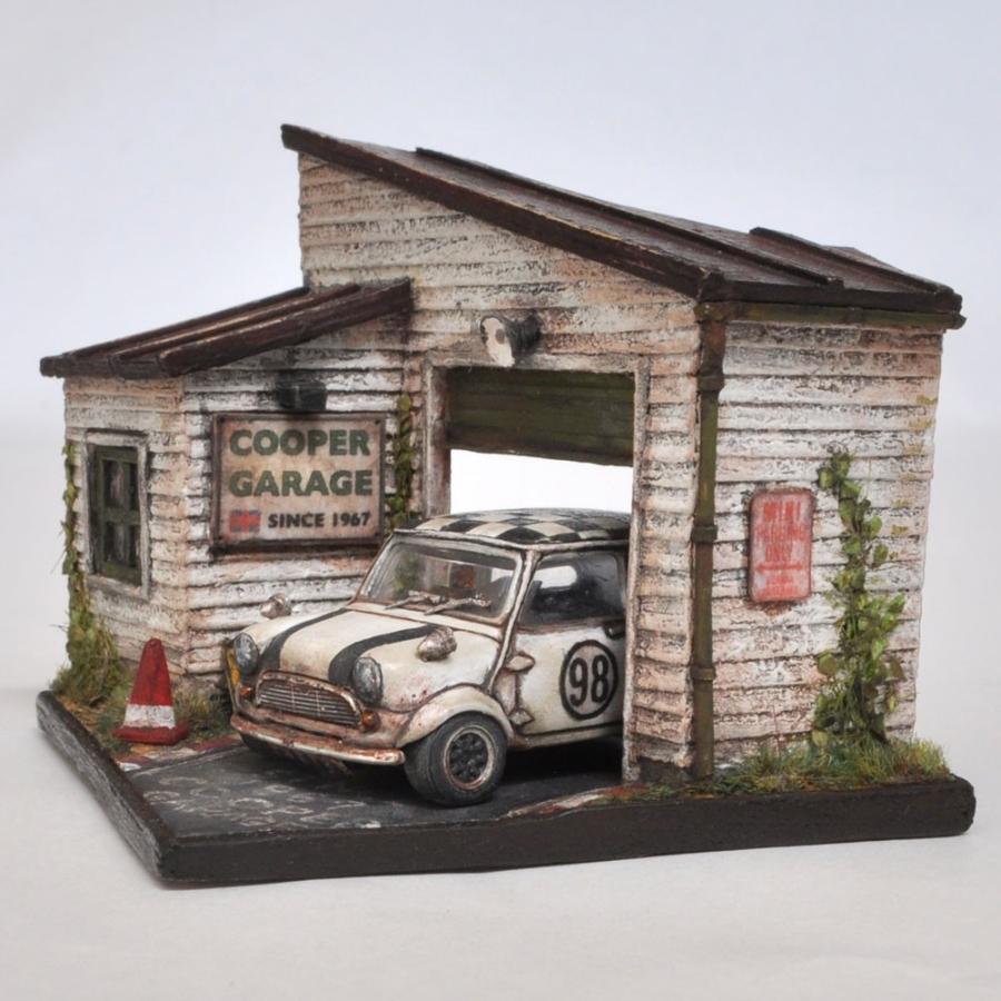 情景箱 オールドミニで巡る旅 「COOPER GARAGE」 ：情景箱 塗装済完成