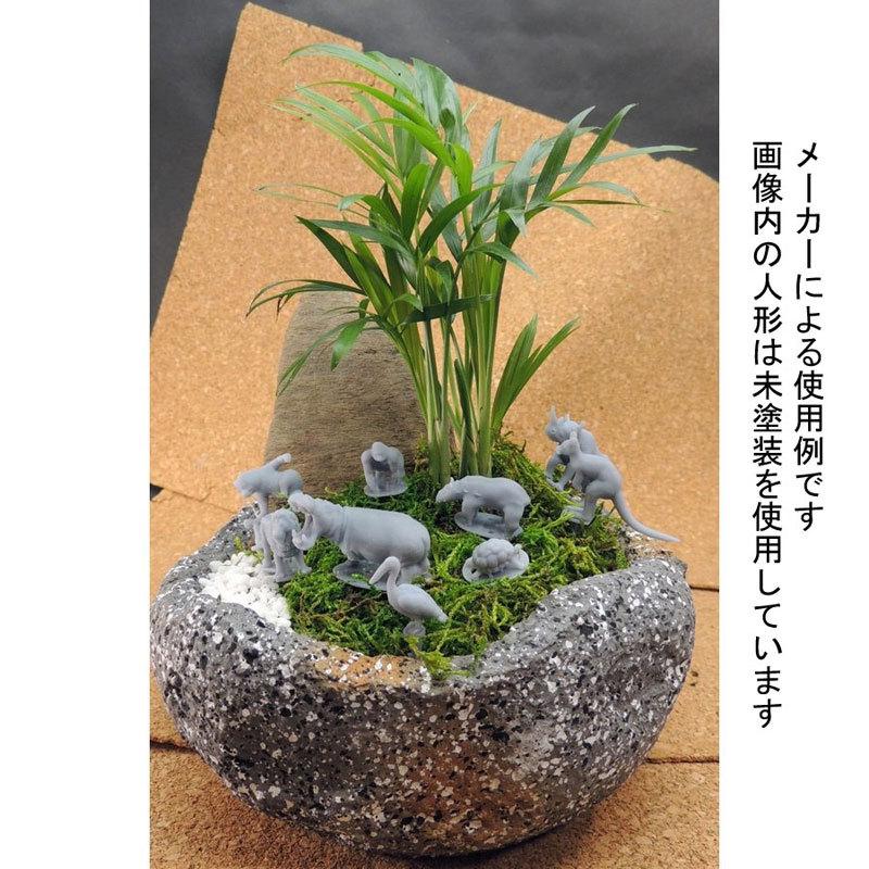 ジオラマ1/35 完成品 Life Miniatures WAAF 園芸ジオラマ作成用ミニチュア ワニ ：アイコム 塗装済完成品 ノン