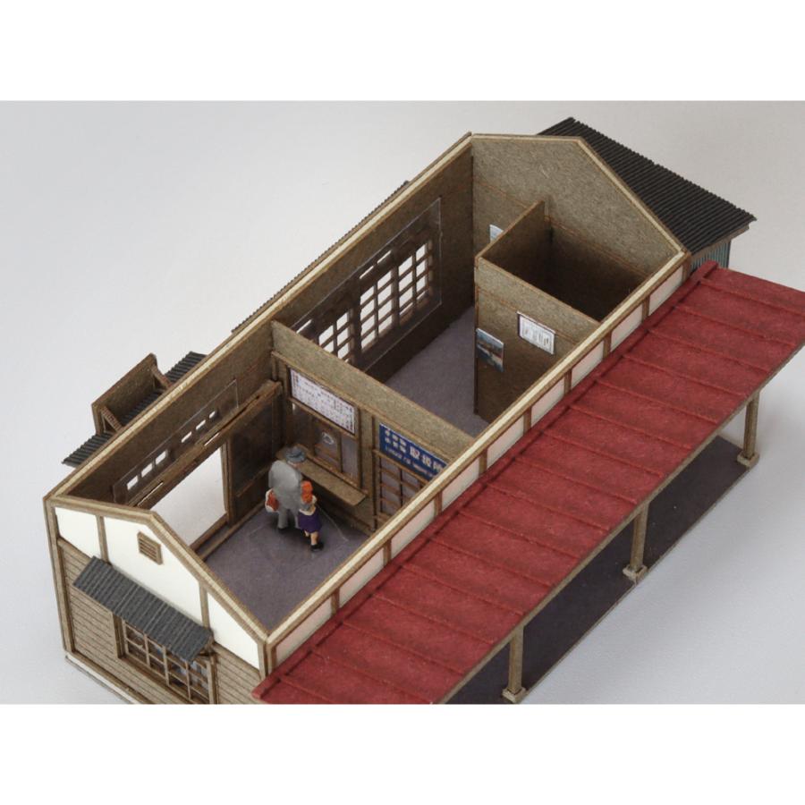 1/87梅桜堂　田舎の木造小型駅舎組立キット　塗装済み完成品 田舎の木造小型駅舎 ：梅桜堂 N(1/150) 着色済みキット ST-042-15C