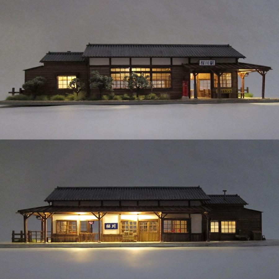 【HO】【夜景】木造無人ローカル駅舎　ストラクチャー（★照明付）着色　完成品 HO】【夜景】木造無人ローカル駅舎 ストラクチャー（☆照明付