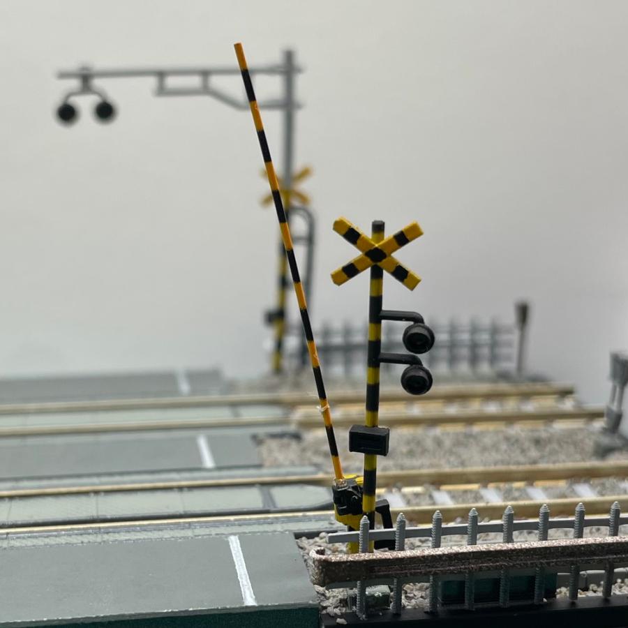 CS150-203 警報灯縦並び踏切増設セット ：Cityscape Studio 未塗装