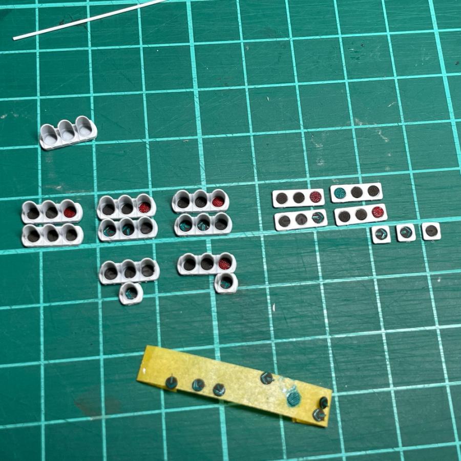 MR150-307 LED信号機キット ：MATSURI MODELS 未塗装キット N(1/150