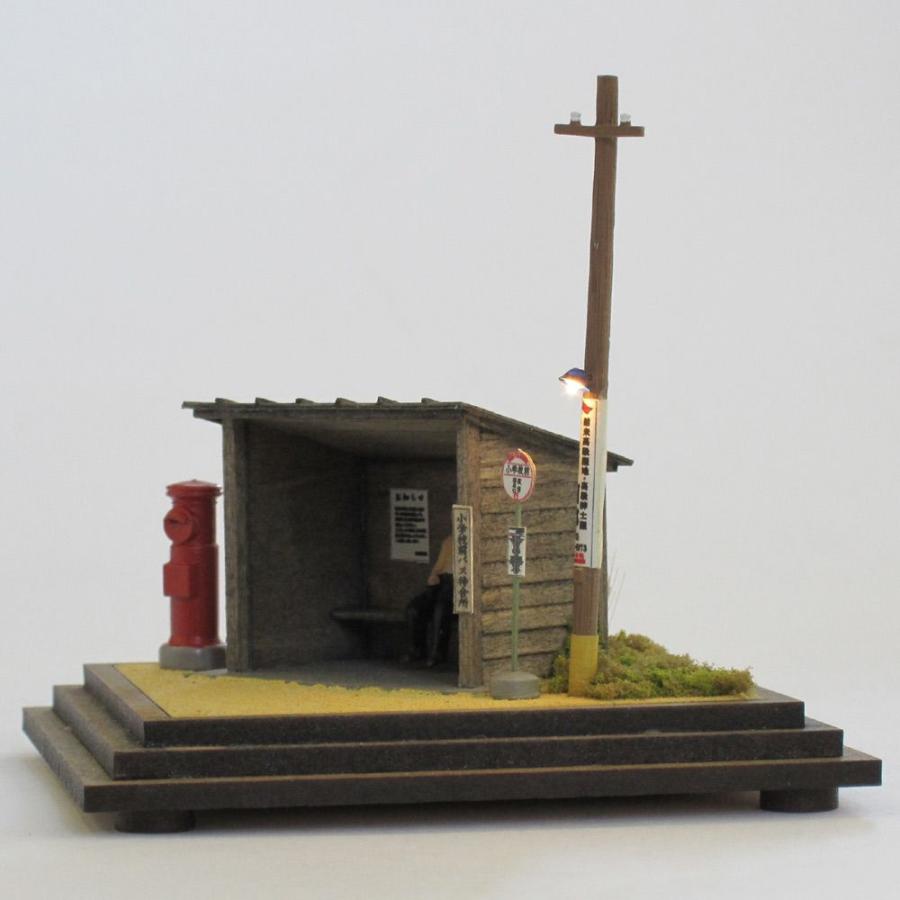昭和ジオラマ バス停とオートバイ 昭和のバス停」 ：伊藤敏男 塗装済完成品 1/87 : さかつうヤフー店