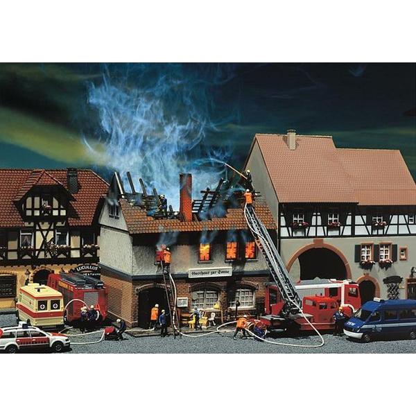 火災にあった家 ：ファーラー 未塗装キット HO(1/87) 130429 : さか