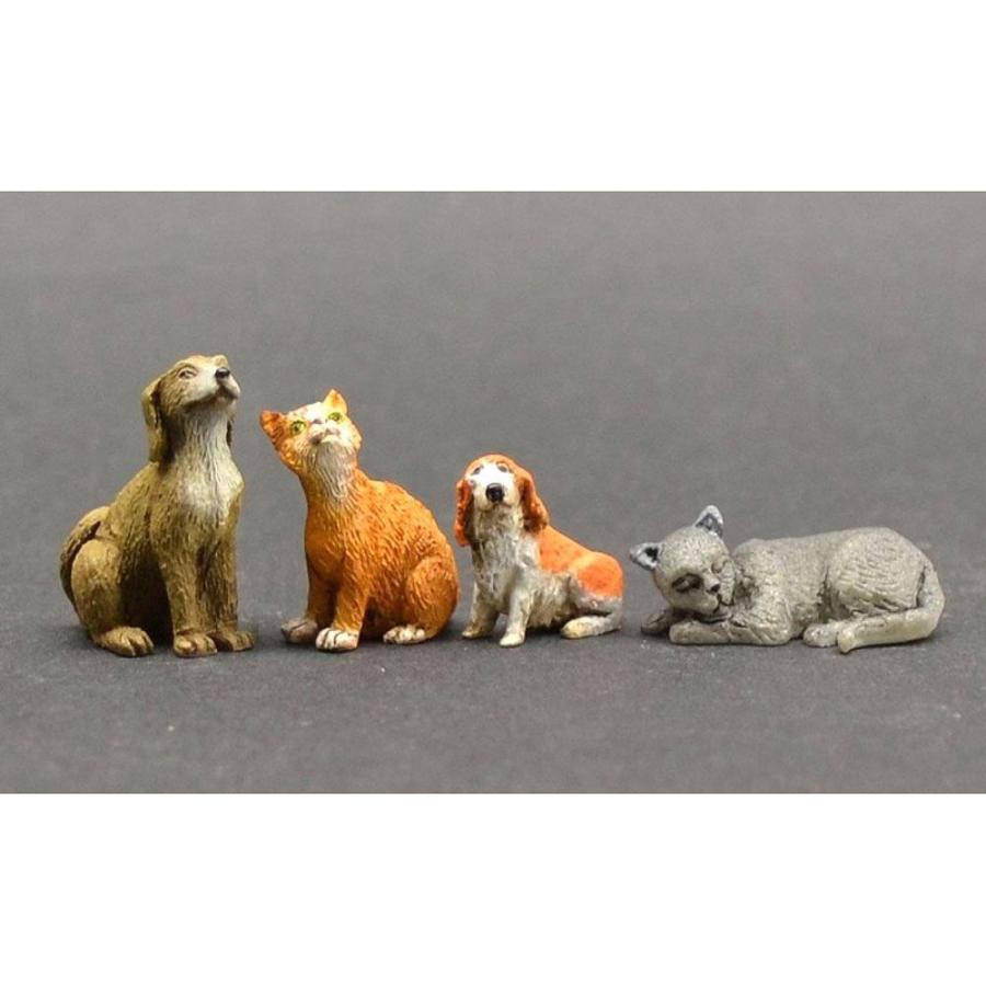 猫と犬 ：リアリティインスケール/フレデリクス 未塗装キット 1/35