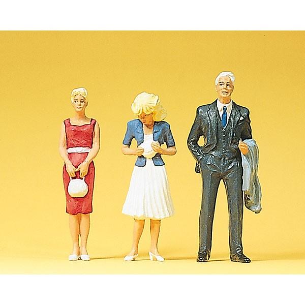 通行人 :プライザー 塗装済完成品 1/22.5スケール 45032 :59000045032:さかつうヤフー店 - 通販 - Yahoo!ショッピング 通行人 :プライザー 塗装済完成品 1/22.5スケール 45032 :59000045032:さかつうヤフー店 - 通販 - Yahoo!ショッピング
