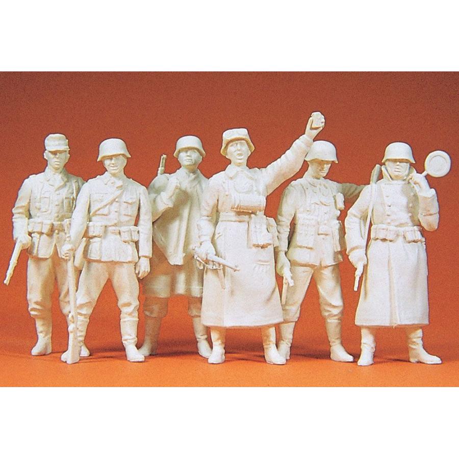 見回りをするドイツ兵 6人（1939〜45年） ：プライザー 未塗装キット 1
