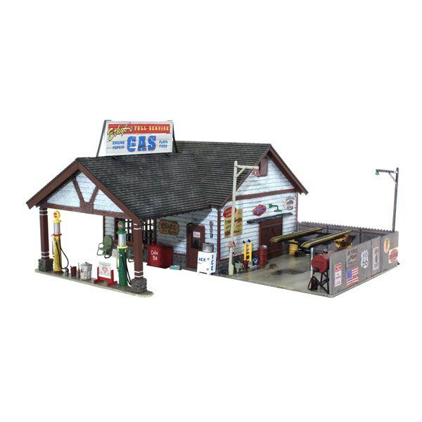 エチルのガソリンスタンド（サービスステーション）　：ウッドランド　塗装済完成品　N(1/160)　BR4935