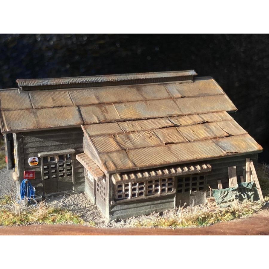 田舎のバス車庫 ：Art Stage K 塗装済完成品 1/150サイズ : さかつう