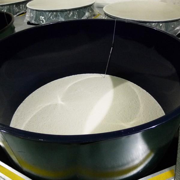 「入荷しました！」「超限定！超軟水仕込み！」　夜明け前　純米吟醸　長野県産金紋錦使用　精米歩合55％　低温熟成　1800ml |  | 03