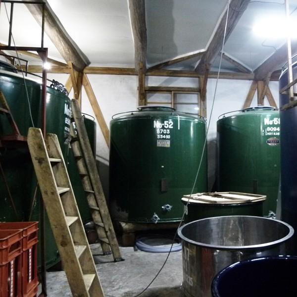 「入荷しました！」「初夏限定！超軟水仕込み！」　夜明け前　純米吟醸　長野県産金紋錦使用　精米歩合55％　低温熟成　720ml |  | 04