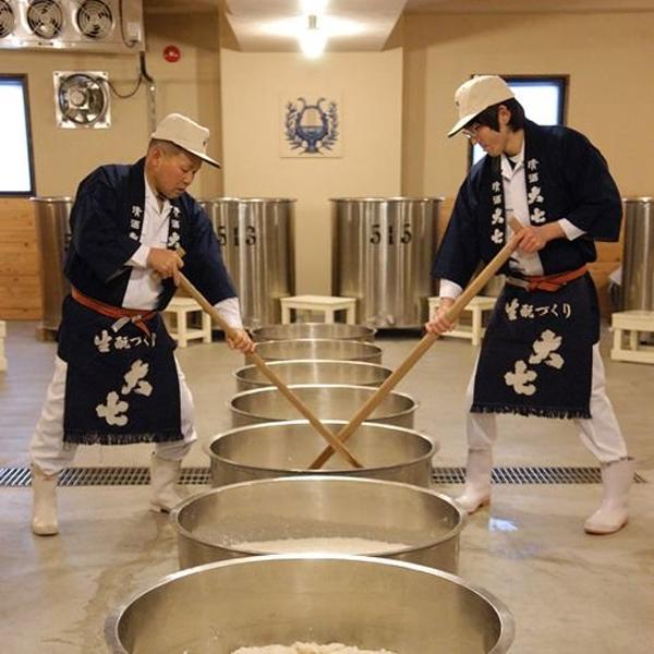 【限定入荷しました！】【大七の限定しぼりたて新酒！】　大七　雪しぼり　生原酒　生もと造り　本醸造　五百万石　720ml(クール便配送推奨) | 大七 | 05