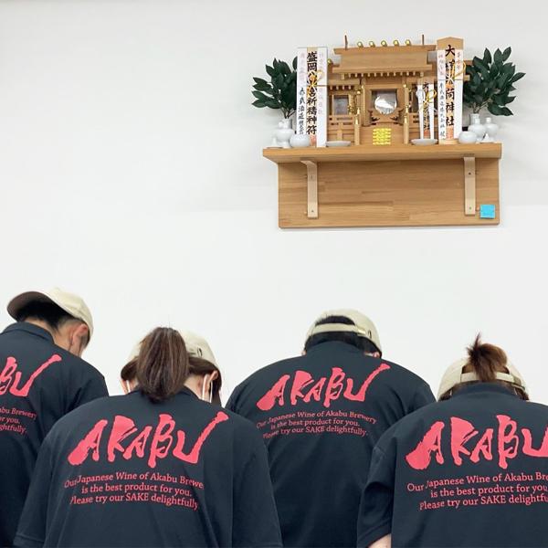 【人気急上昇！話題の酒蔵！】　AKABU(赤武・あかぶ)　純米吟醸　岩手県産米　精米歩合50％　1800ml(k) |  | 01