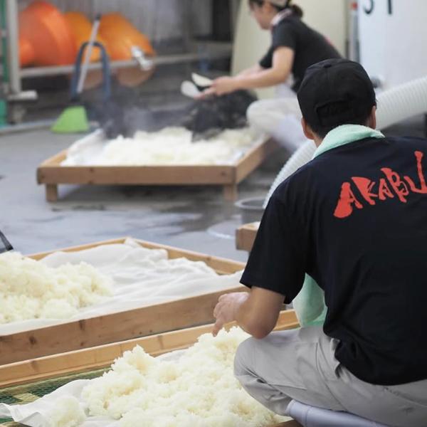【人気急上昇！話題の酒蔵！】　AKABU(赤武・あかぶ)　純米吟醸　岩手県産米　精米歩合50％　1800ml(k) |  | 03