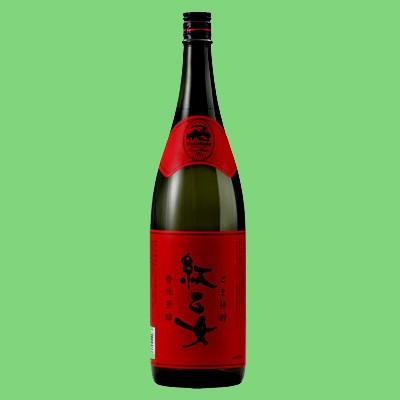 【ふわっとゴマの香りが広がり食事との相性抜群！】　紅乙女　ゴマ焼酎　25度　1800ml｜sake-first