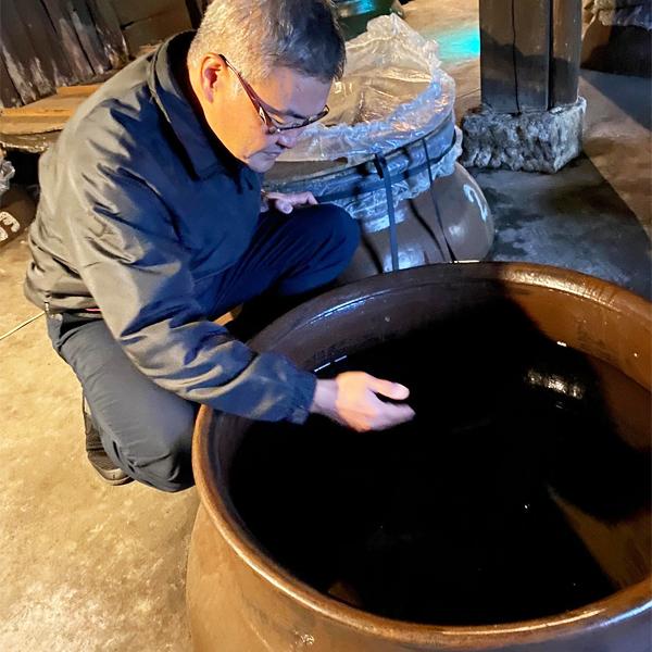 【全日本国際酒類振興会コンクール１位】　千鶴　芋焼酎　25度　1800ml |  | 05