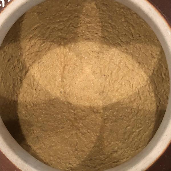 【黒麹特有の芳醇でキレのある甘みが魅力！】　オガタマ　鉄幹黒　黒麹　芋焼酎　古式甕仕込み　25度　900ml | オガタマ酒造 | 05