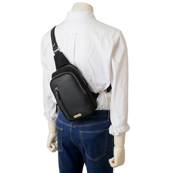 monte SPIGA モンテスピガ コットン＆オイルレザー ボディバッグ メンズ ブラック MOSWMTP022BK MONTE SPIGA（モンテスピガ） ボディバッグ コットン&オイルレザー