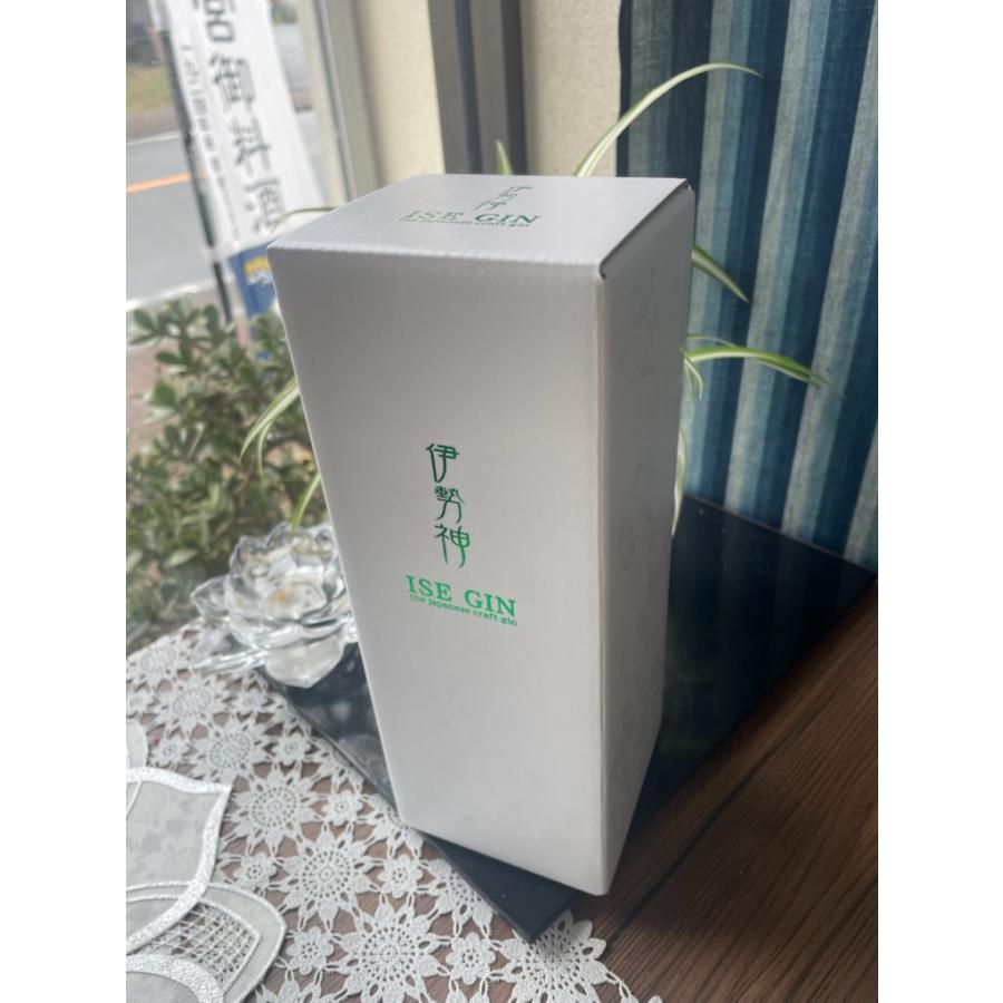 伊勢神 ise-gin クラフトジン 720ml 伊勢萬 伊勢志摩限定