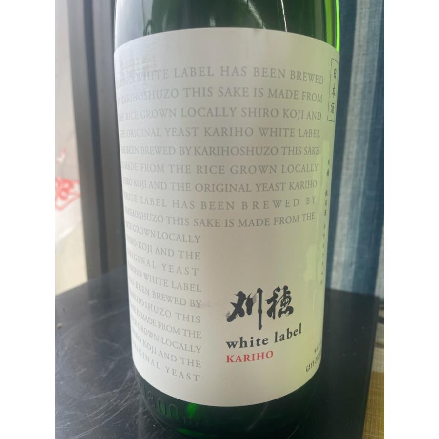 刈穂 white label 純米酒 1800ml ホワイトラベル 令和8年 秋田清酒 白