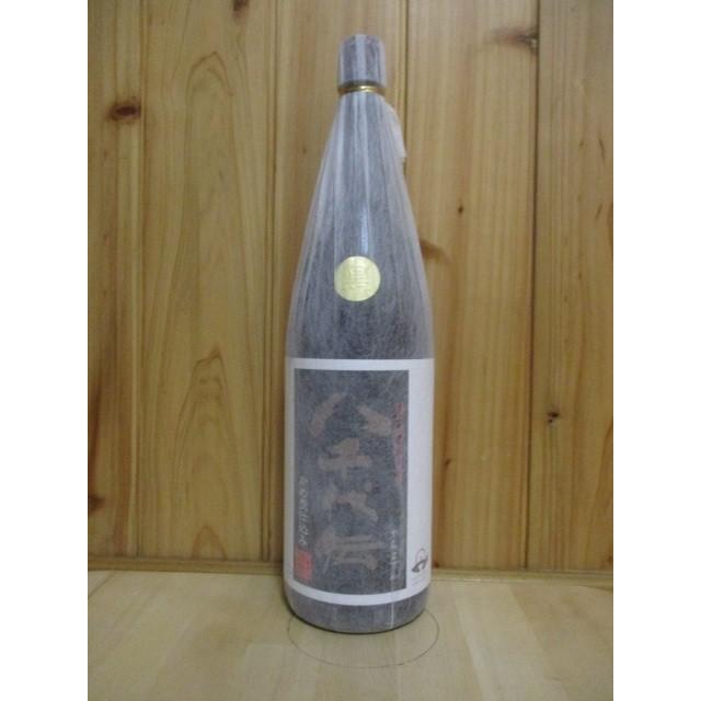 芋焼酎 八千代伝 黒 1,800ml : 有限会社ナガミネ酒店遊喜蔵 - 通販 