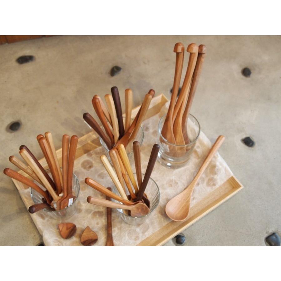 狐崎ゆうこさんのスコップみたいなコーヒースプーン : ロブ・ノール