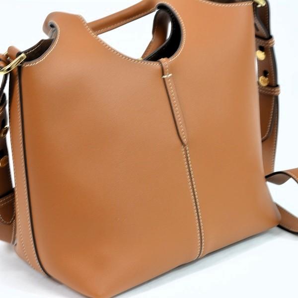 TOD'S（トッズ） 【超美品】トッズ レザー ショッピング トート バッグ