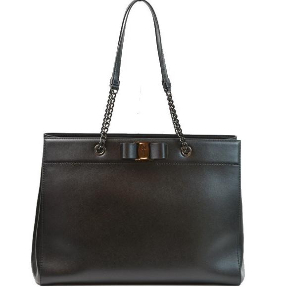 FERRAGAMO 【未使用品】フェラガモ バッグ チェーン トート FERRAGAMO 【未使用品】フェラガモ バッグ チェーン トート