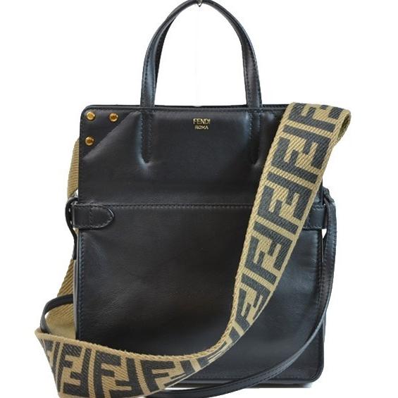FENDI 【美品】フェンディ 8BT306 フリップ スモール ショルダーバッグ 