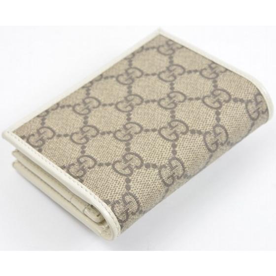 GG 【新品/未使用】グッチ 二つ折り 財布 GGスプリーム ホース