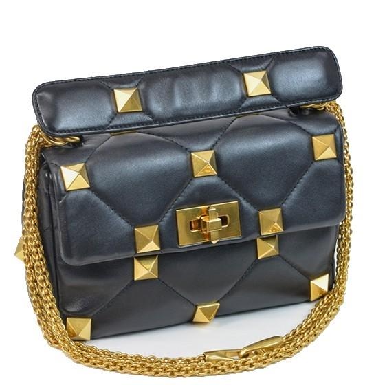 VALENTINO 【美品】ヴァレンティノ ローマンスタッズ ナッパ VALENTINO 【美品】ヴァレンティノ ローマンスタッズ ナッパ