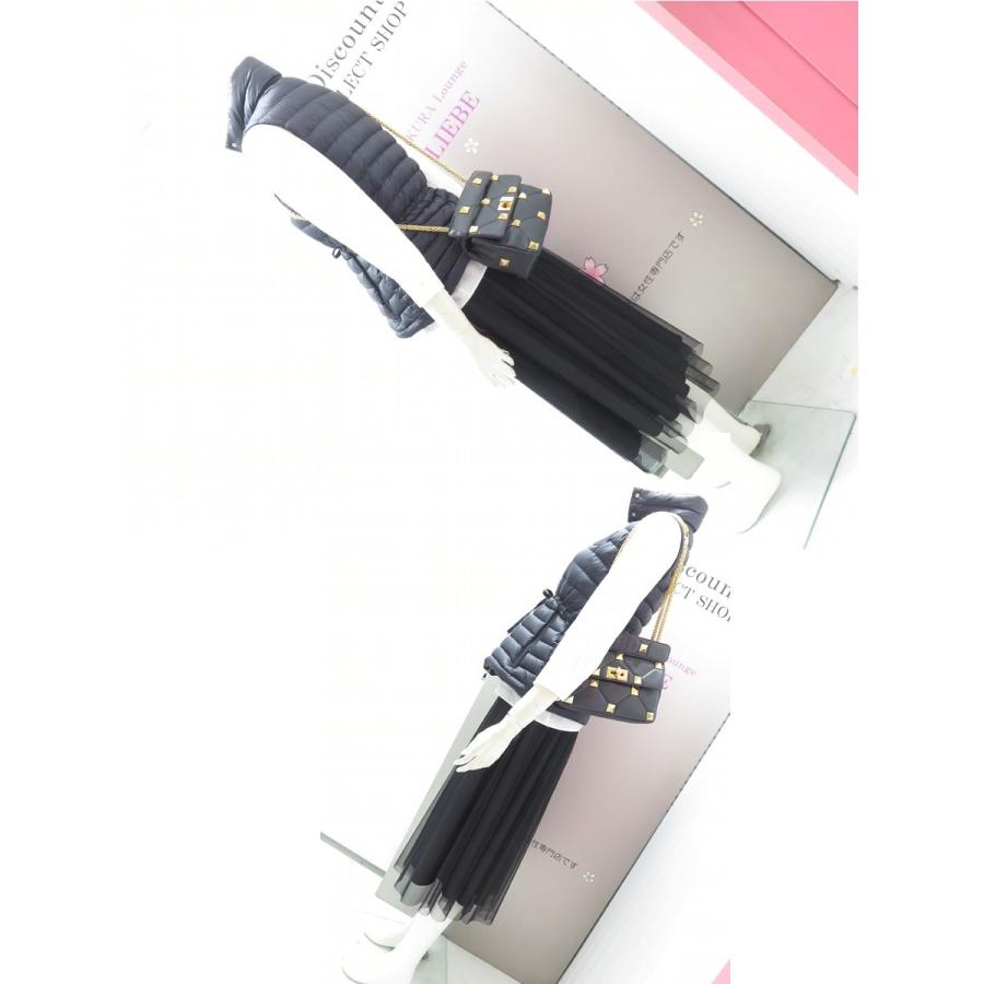 VALENTINO 【美品】ヴァレンティノ ローマンスタッズ ナッパ VALENTINO 【美品】ヴァレンティノ ローマンスタッズ ナッパ