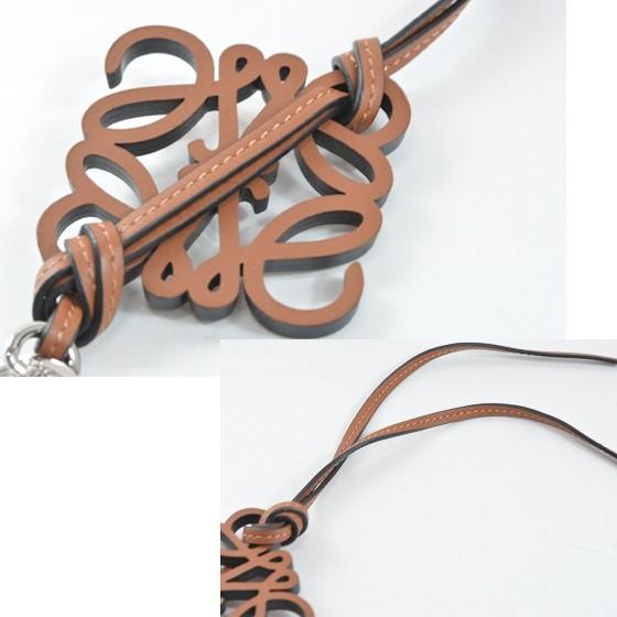 LOEWE ロエベ アナグラムチャーム ロゴキーリング キーホルダー 　未使用品 LOEWE 【未使用品】ロエベ アナグラム キーリング キーホルダー