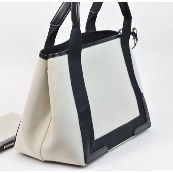 BALENCIAGA（バレンシアガ） 【未使用品】 ネイビー カバス スモール