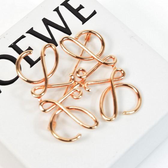 新品同様】ロエベ アナグラム ブローチ 111.27.027 :s5e060223d:サクラ