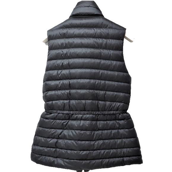 MONCLER ライトダウンベスト サイズ2(美品)たけし MONCLER ライトダウンベスト サイズ2(美品)たけし MONCLER