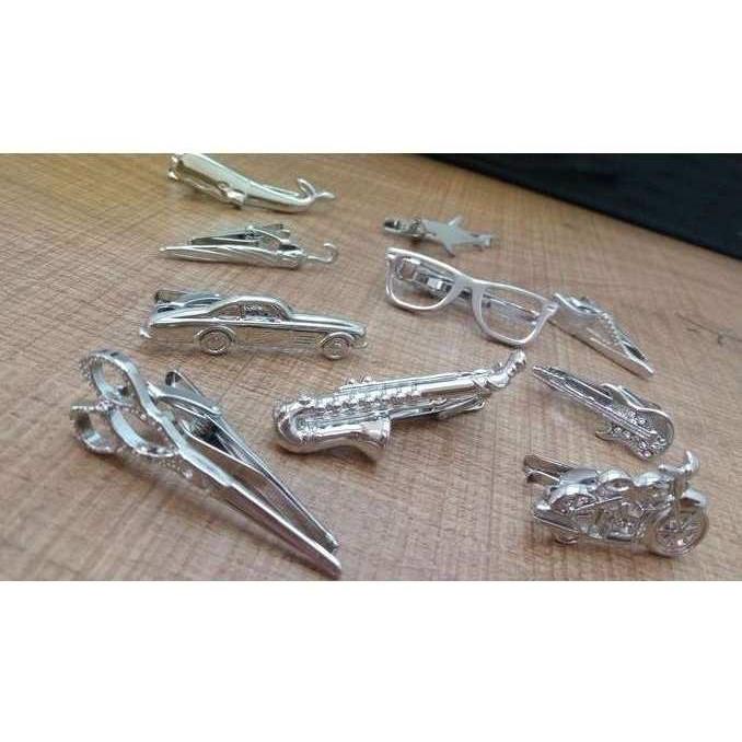 ネクタイピン タイバー タイピン ひげ ユニーク めがね 楽器 傘 車 父