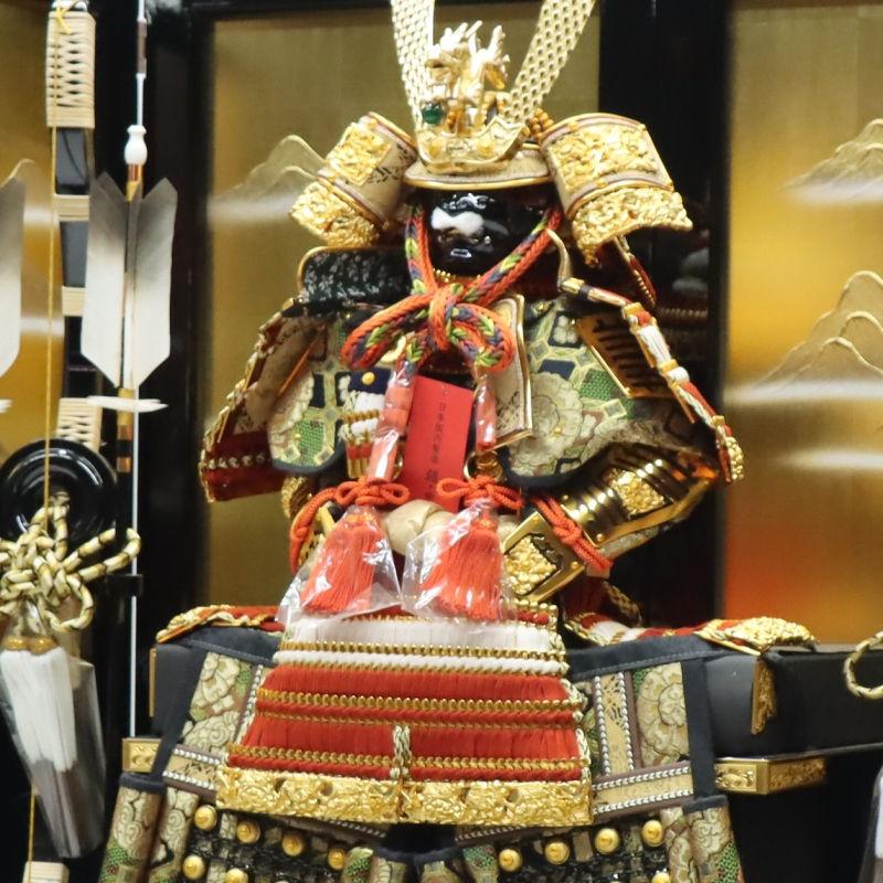 五月人形 鎧飾り高床飾 平安道翠作 8号 極上連山 2024-yb076 幅90cm