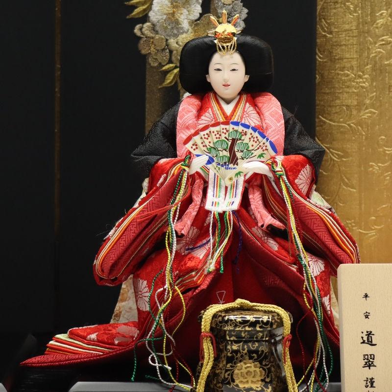 雛人形 親王平飾り 凛乃〜りんの 十番 立雛親王 金駒刺繍 ライン桜屏風