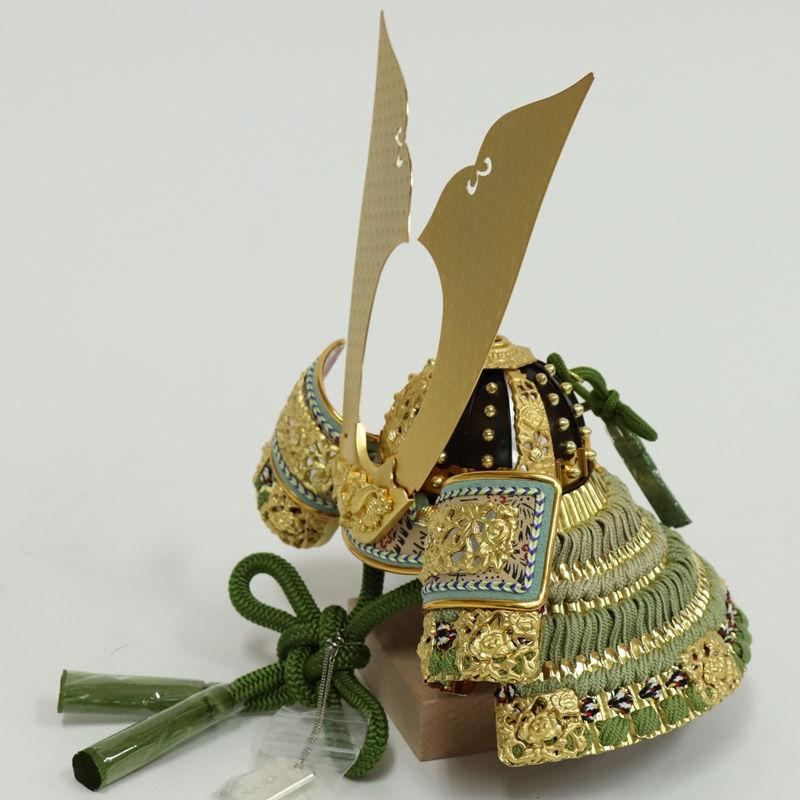 五月人形 兜飾り平飾 武久作 12号 陸斗 京甲冑 黒塗金屏風 2025-tb071