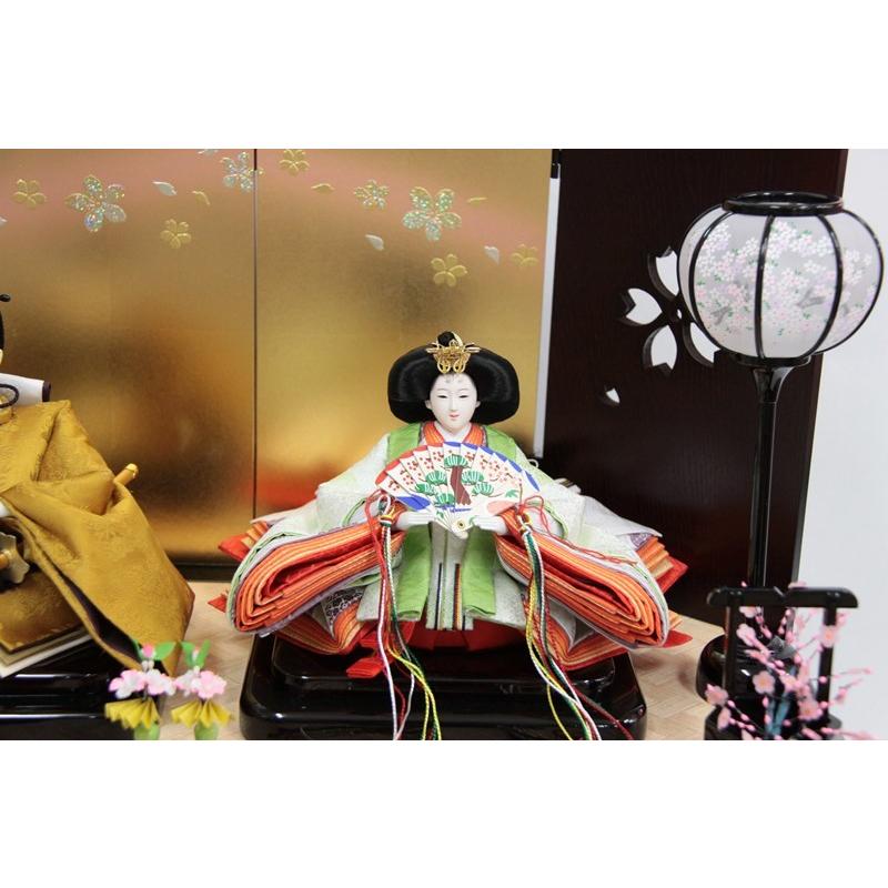 雛人形 親王収納飾り 令和雛 正絹黄櫨染 hn159 1hs1507 透かし桜屏風 2 