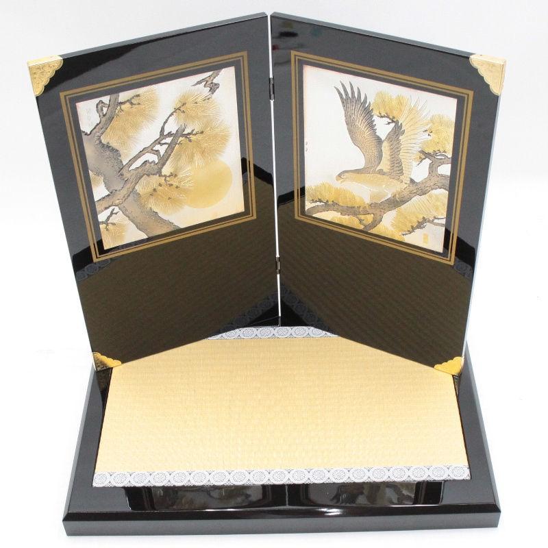 黒塗平飾台と屏風　五月人形 yrty03s01_t01_25_0-600x600.jpg