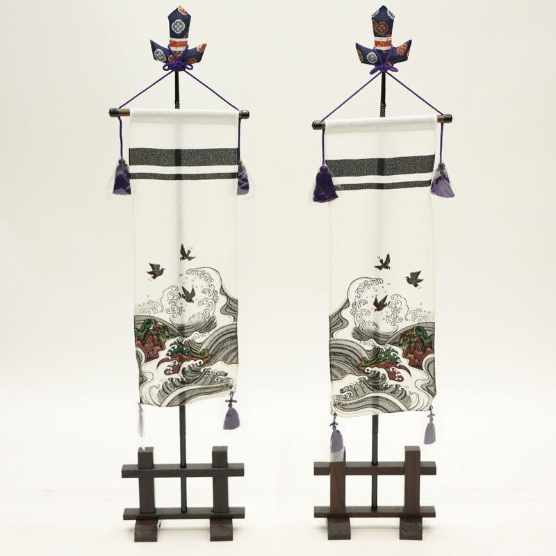 五月飾りセット 一閑張 紺地小桜革縅の兜 5分の1 黒屏風セット | 五色 雛人形