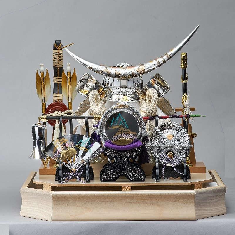 五月人形兜　伊達政宗公　旭翠作 五月人形兜 伊達政宗公 旭翠作 楽天市場】五月人形 25