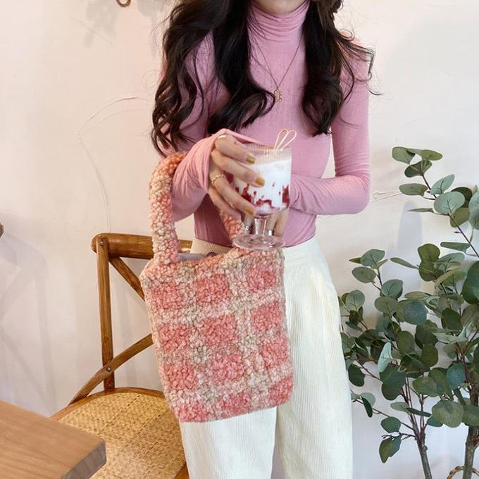 レディース ボア チェック トートバッグ もこもこ ふわふわ ファーバッグ 小さめ ミニトートバック スクエア 厚手 お買い物 お出かけ ピンク マスター 100 Sakura ファッション 通販 Yahoo ショッピング