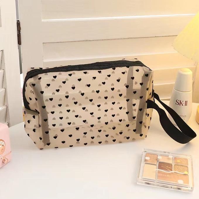 メッシュポーチ 3点セット レディース ハート柄 フラット コンパクト コスメポーチ 化粧ポーチ 小物入れ 収納 旅行 トラベルポーチ 通気性 軽量 |  | 06