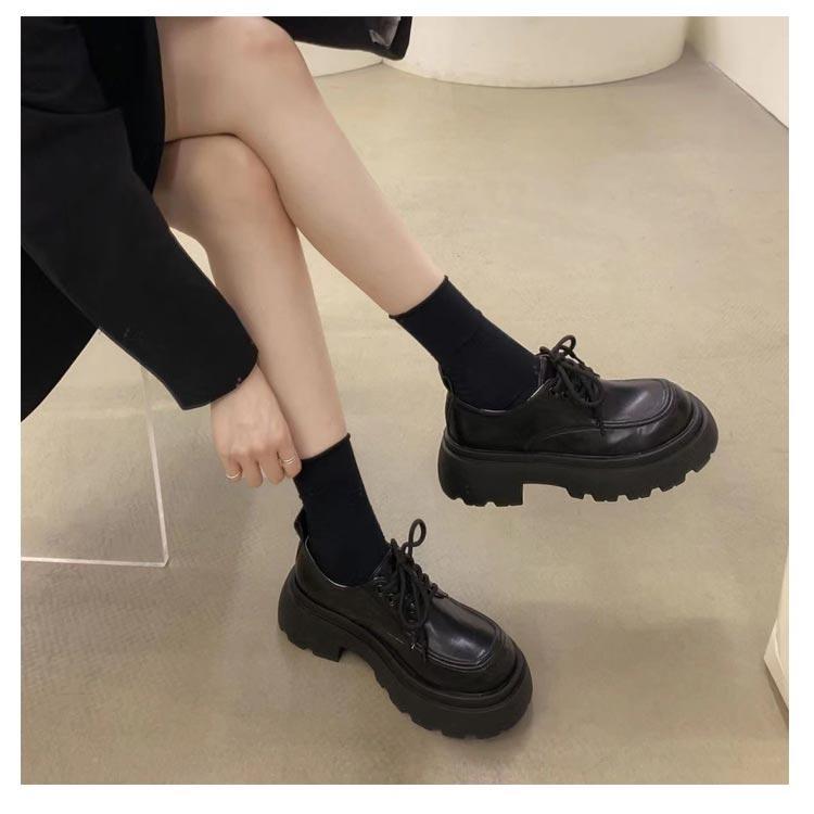 女子 春 ローファー 編み上げ レディース 厚底シューズ 秋 英?風 韓国