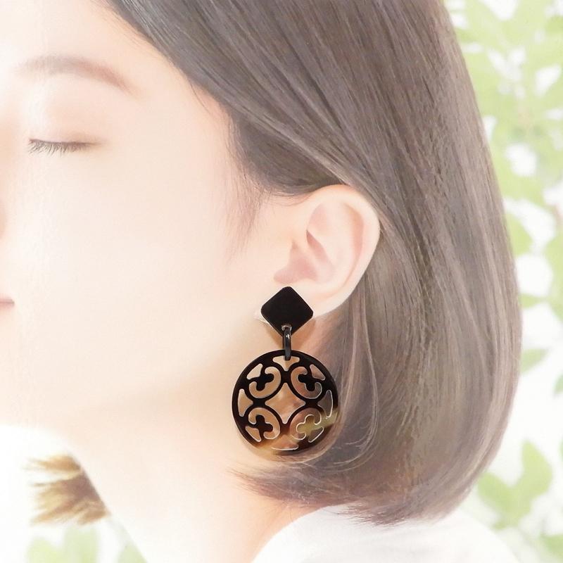 HERMESエルメス 水牛ピアス バッファローホーン ピアス チェーン