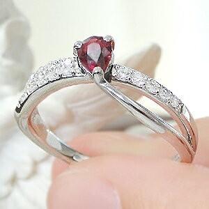 ダイヤモンドとルビーラウンドシェイプブローチプラチナpt900